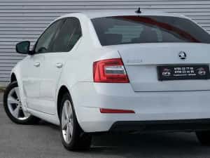 Vand Skoda Octavia 3 TDI automata 2016 *LED* înmatriculată RO posibilitate rate / leasing / finantare urgent — miniatura 8