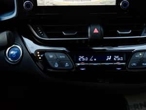 Toyota C-HR Automată 122 HP Hibrid (B/E) — miniatura 2