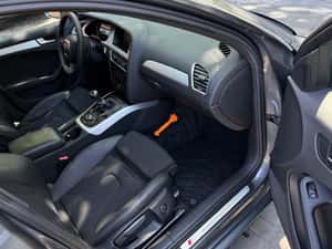Audi A4 Manuală 160 HP Benzină — miniatura 3