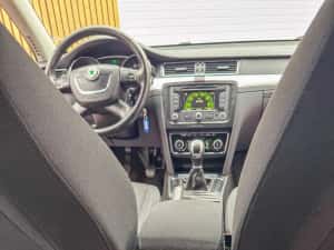 SKODA SUPERB 2,0 TDI . Euro 5. RAR+ITP. Garantie 12 luni Buy-Back Test-Drive Km certificati — miniatura 6