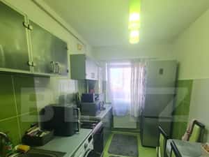Apartament decomandat, balcon inchis, parcare inclusa in pret, zona Er — miniatura 5