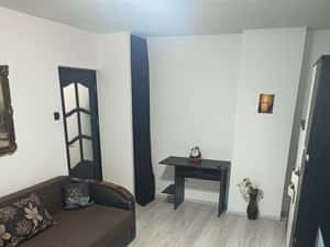 VÂND APARTAMENT 1 CAMERĂ, comision cumpărător 0% — miniatura 4