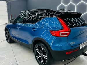 VW VOLVO XC40 R-DESIGN 4X4 — miniatura 3