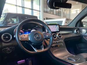 Mercedes-Benz GLC 300 Sport / Coupe - Second Hand — miniatura 4