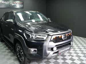 TOYOTA HILUX 2.8 DC AT INVINCIBLE — miniatura 1