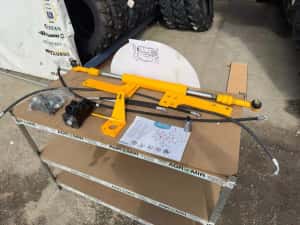 KIT SERVODIRECTIE cu pompa damfoss pentru  UTB U-650 — miniatura 7