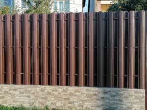 Garduri din sipca metalica, panouri stil jaluzele, tabla cutata, plasă