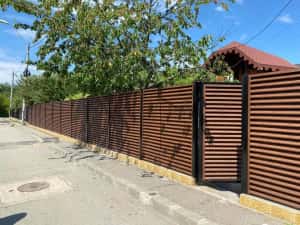 Garduri din sipca metalica, panouri stil jaluzele, tabla cutata, plasă — miniatura 7