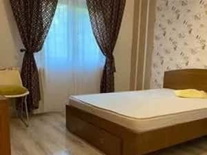 Inchiriez apartament 2 camere Veteranilor, Militari — miniatura 5