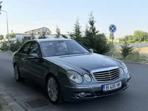 Mercedes-Benz E Class W211 E 280 CDI Avantgarde An 2008 Model Facelift — miniatura 3
