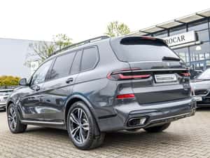BMW X7 SUV 2023, 80.776 km, 85.900 EUR — miniatura 6