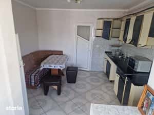 Apartament 2 camere de inchiriat – confort si liniste in Onesti — miniatura 4