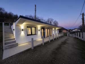 Casă modernă de vânzare în Gura Humorului – aproape de centru, cu priveliște și teren+ terasă generoase — miniatura 3