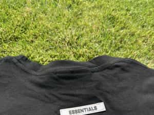 Tricou negru ESSENTIALS  / PREMIUM 2025 — miniatura 7