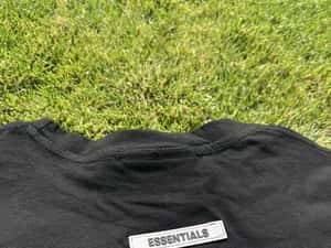 Tricou negru ESSENTIALS  / PREMIUM 2025 — miniatura 10