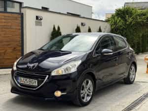 Peugeot 208 1.6 Diesel 95Cp 2014 EURO 5 — miniatura 1