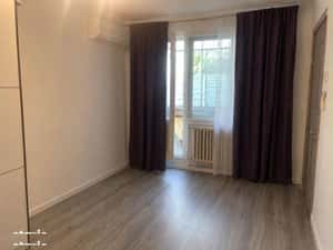 Garsonieră de închiriat-lujerului Parcare inclusă — miniatura 3
