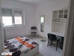 Închiriez apartament cu o camera zona centrala — miniatura 4