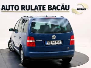 Volkswagen Touran 1.6 FSI 116CP An 2006 Euro 4 Manuală — miniatura 6