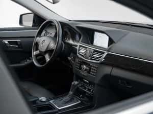 Mercedes-Benz E Mercedes-Benz E250 CDI W212 Avantgarde- DOAR 73.000 KM Reali-EXEMPLAR! — miniatura 6