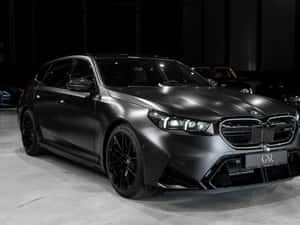 BMW M5 - 4.000 km, Hibrid, Second Hand