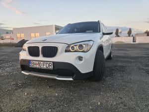 BMW X1 2.0 DIESEL -143 CP-- 2012 4X4 — miniatura 8
