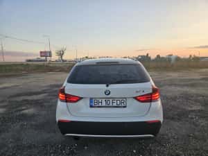 BMW X1 2.0 DIESEL -143 CP-- 2012 4X4 — miniatura 10