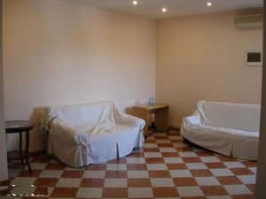 Inchiriere apartament patru camere Cotroceni Medicina metrou Eroilor — miniatura 3