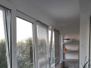 Inchiriez apartament 2 camere decomandat Sector 4 — miniatura 4