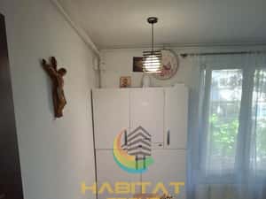 Apartament 2 camere cu loc de parcare si centrala proprie — miniatura 3
