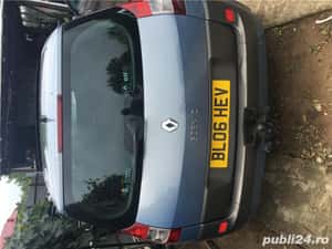 Dezmembrez Renault scenic — miniatura 2