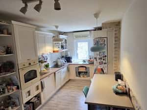 De vanzare apartament 3 camere, 2 bai, zona Bucovina — miniatura 4