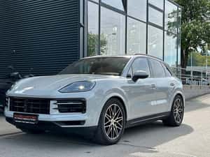 Porsche Cayenne 2023 Hibrid - 70.518 km — miniatura 2