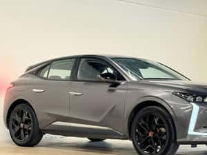 DS Automobiles DS4 Automată 181 HP Hibrid (B/E)