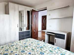 Proprietate Piatra Neamt - vila cocheta cu garaj, beci si teren — miniatura 6