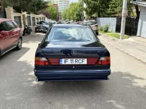 Mercedes w124  | Inmatriculat vehicul istoric — miniatura 2