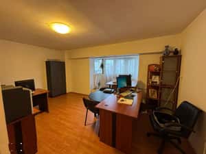 +Inchiriere doua camere pentru birou sistem co-working Stirbei Voda — miniatura 3