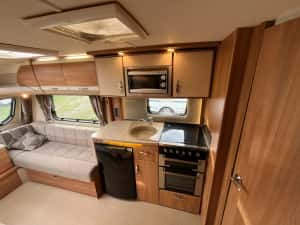 Rulota Swift Conqueror 2013 editie Silver full Centrala Alde calorifere Alko ATC rezervor Panou — miniatura 5