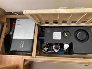 Rulota Swift Conqueror 2013 editie Silver full Centrala Alde calorifere Alko ATC rezervor Panou — miniatura 7