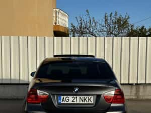 Bmw 320d E90 2008 177cp Trapa - Navi - Xenon — miniatura 6