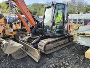 Inchiriez Excavator 2.8t 3.5t 8.5 t Cilindru Compactor Picon Demolari — miniatura 2