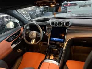 Mercedes-Benz GLC 300 SUV Second hand - 23.990 km — miniatura 3