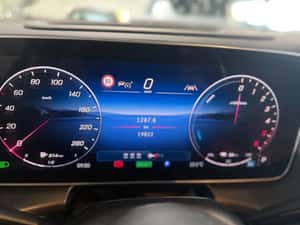 Mercedes-Benz GLC 300 SUV Second hand - 23.990 km — miniatura 5