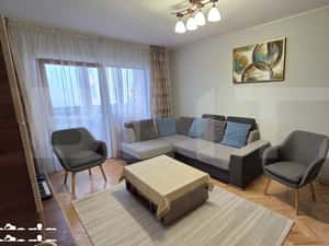 Apartament 3 camere, decomandat, balcon, parcare, zona Calvaria Manast — miniatura 2