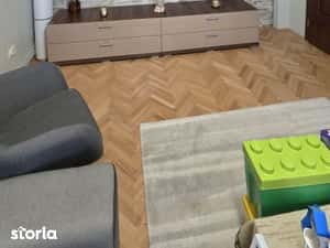 Apartament 3 camere, decomandat, balcon, parcare, zona Calvaria Manast — miniatura 3