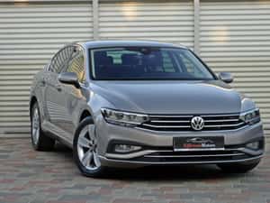 Volkswagen Passat 2.0 TDI DSG Highline 150 CP 2020 — miniatura 4