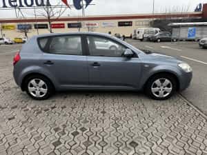 Kia ceed 2008 1.4 benzina — miniatura 1