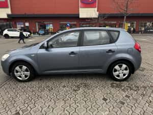 Kia ceed 2008 1.4 benzina — miniatura 2