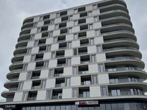 Apartament 2 camere, finisat, cu CF, Imobil West Peak — miniatura 1