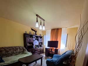 Apartament 3 camere decomandate, cu balcon ,zona Dacia ,centarala gaze — miniatura 3